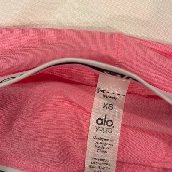 ALO Yoga Pink Panty - Picture 2 of 3
